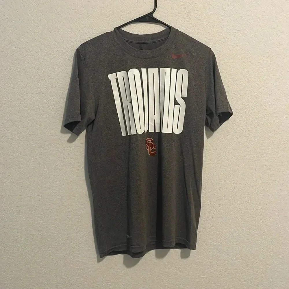 Nike dri fit USC Trojans tshirt Small